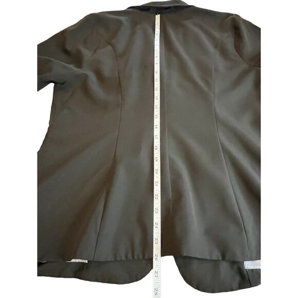 Torrid Sz 2 (2X) Ruched Sleeve Stretch‎ BLAZER Black Jacket "Studio Collection" - Picture 7 of 10